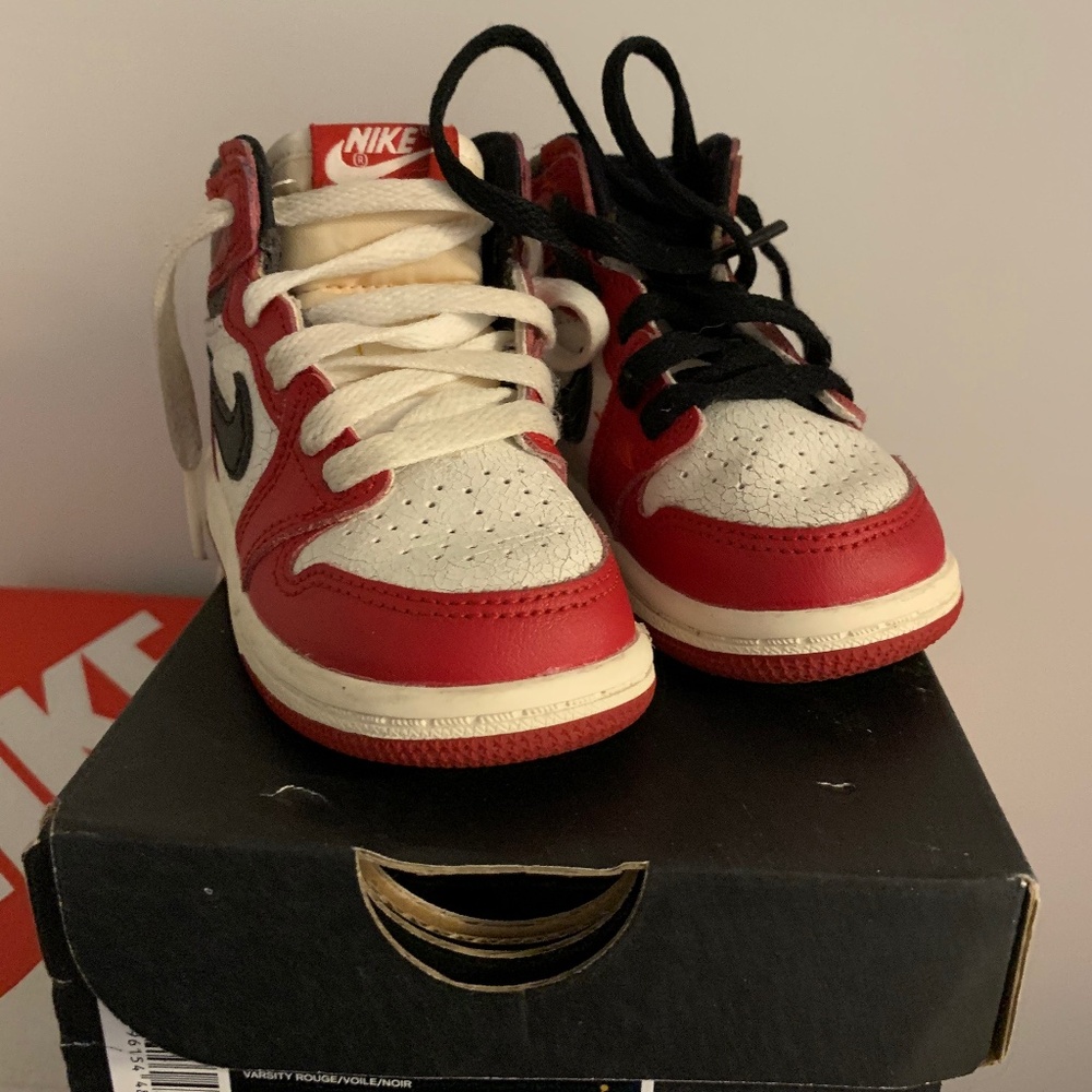 5c toddler Jordan’s